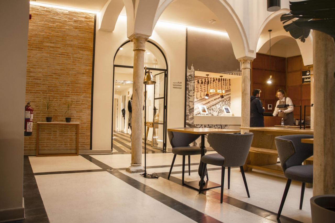 Room Select Tetuan Sevilla Dış mekan fotoğraf